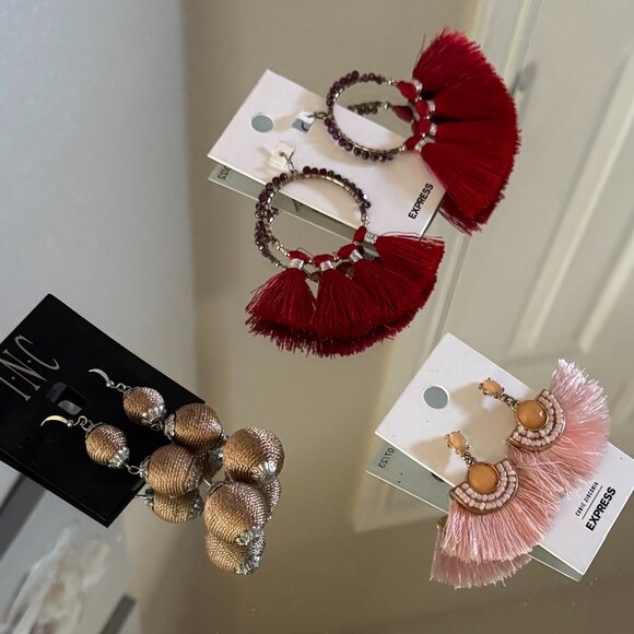 ✨ 3-Pair Earrings Bundle – INC Gold Ball Drop + Express Tassel Earrings ✨ - Picture 1 of 1